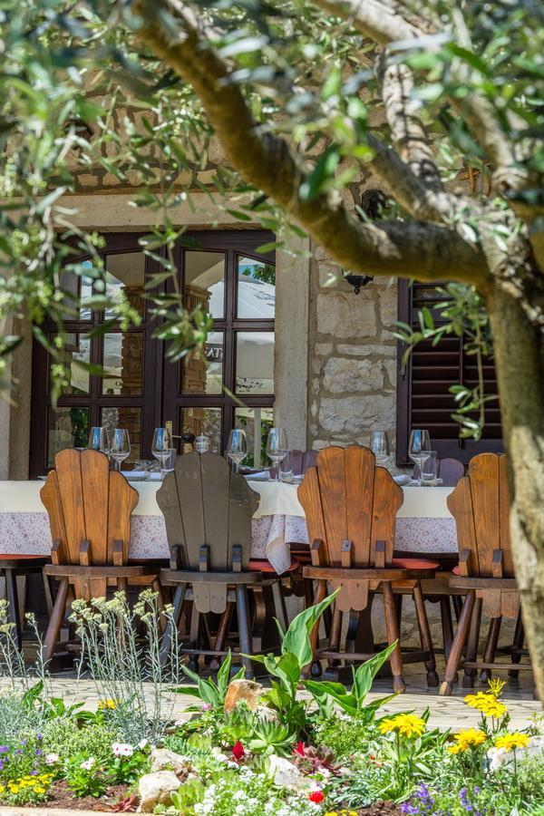 Veleniki Bed & Breakfast Daniela מראה חיצוני תמונה