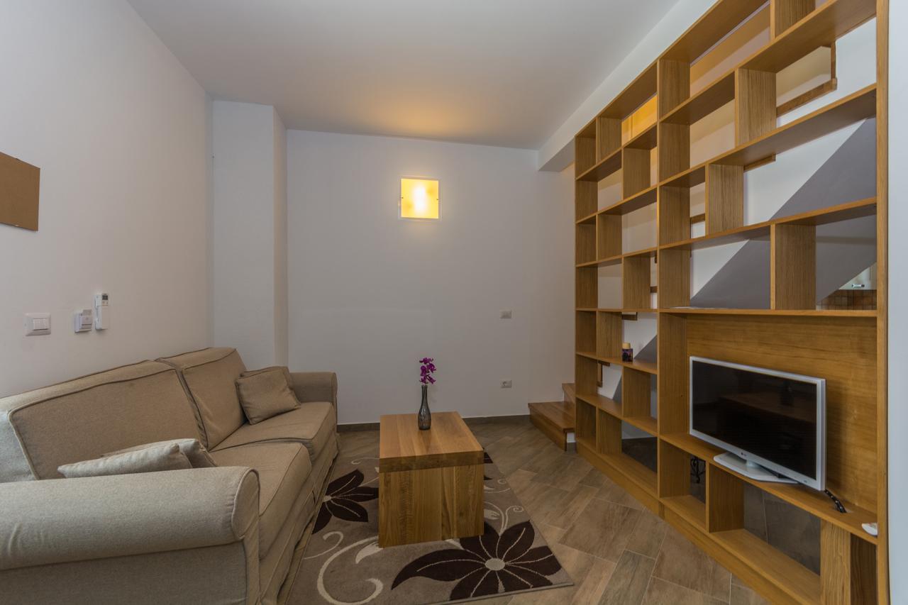 Veleniki Bed & Breakfast Daniela מראה חיצוני תמונה